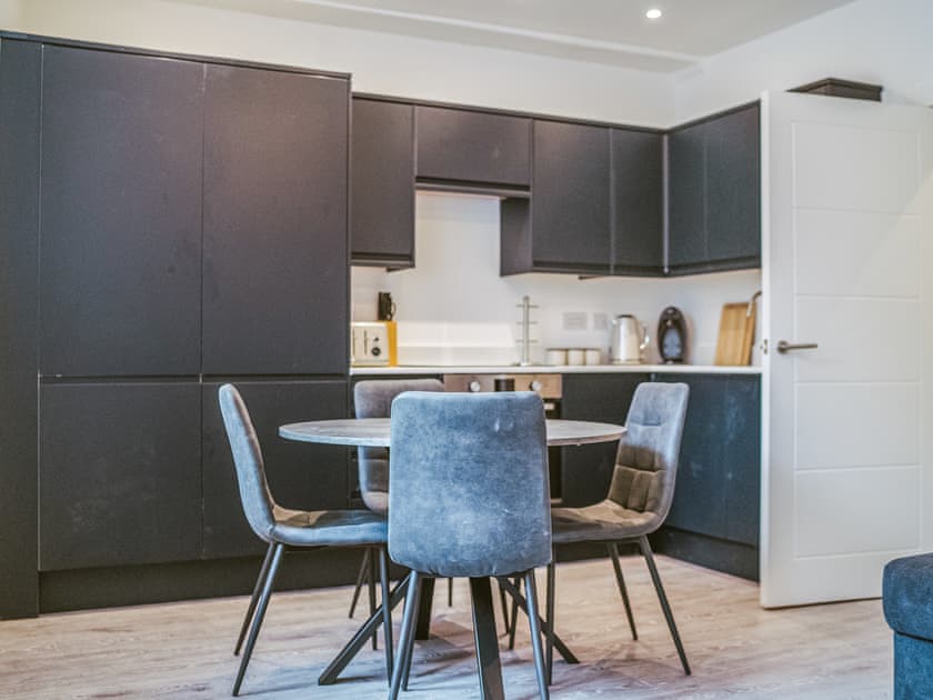 Kitchen/diner | Apartment 4 - York Riverside Apartments, York