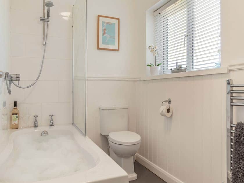 Bathroom | Sea Star, Winterton-on-Sea