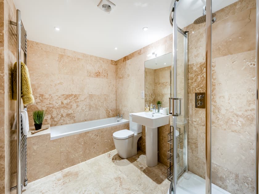 Bathroom | Beachbreak - Crows Nest, Mortehoe, near Woolacombe