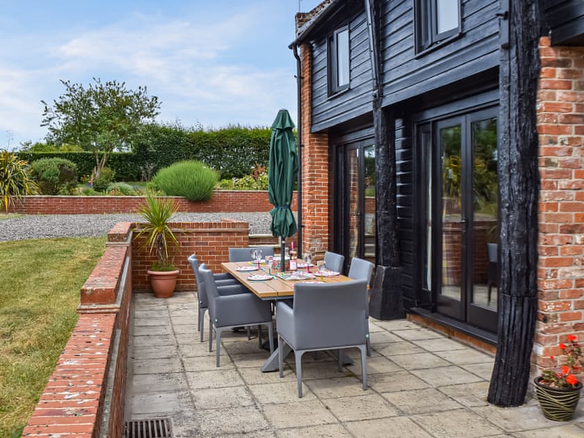 Sitting-out-area | Oak Barn, Metton