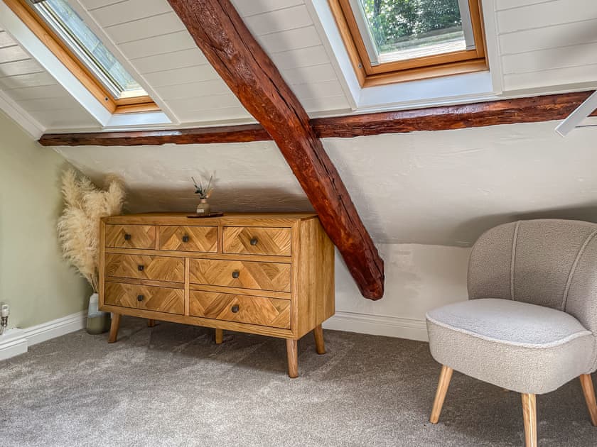 Double bedroom | Old Stables Cottage, Ponthirwaun