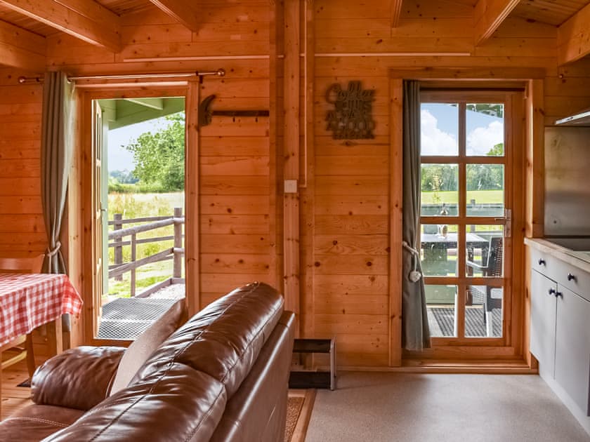 Open plan living space | Oak Lodge, Berrow, near Malvern