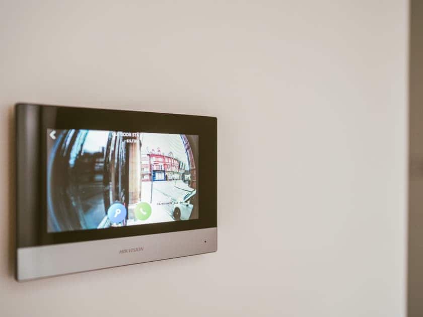 Interior | Apartment 10 - York Riverside Apartments, York