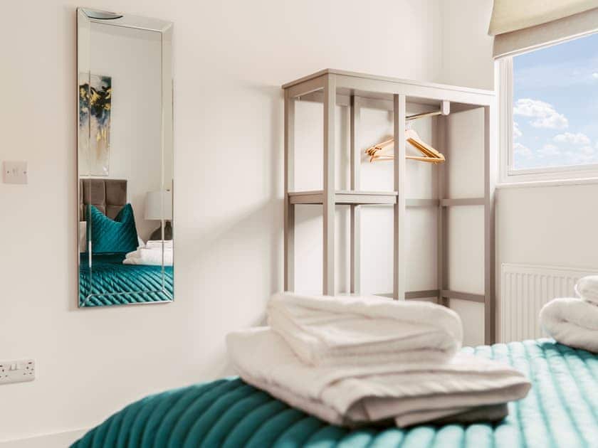Double bedroom | Apartment 11 - York Riverside Apartments, York