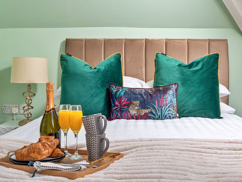 Double bedroom | Peace Retreats, Pwllheli