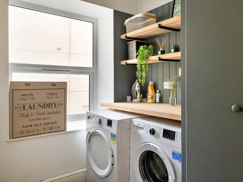 Utility room | Peace Retreats, Pwllheli