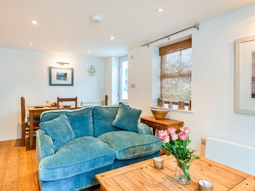 Living room/dining room | Salvay, Porthleven