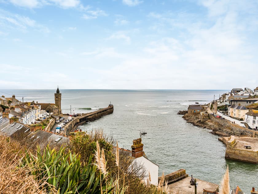 Surrounding area | Salvay, Porthleven