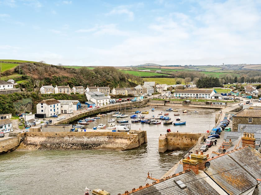 Surrounding area | Salvay, Porthleven