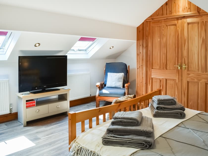 Double bedroom | Bryn Derw, Caerarfon