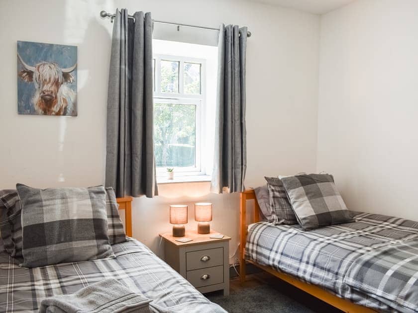 Twin bedroom | Bryn Derw, Caerarfon