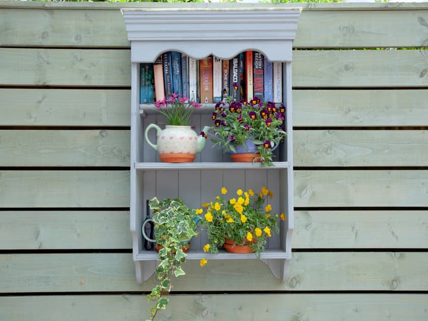 Outdoor area | Linden Lodge, Honiton