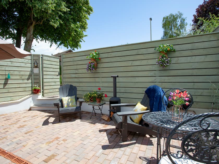 Outdoor area | Linden Lodge, Honiton
