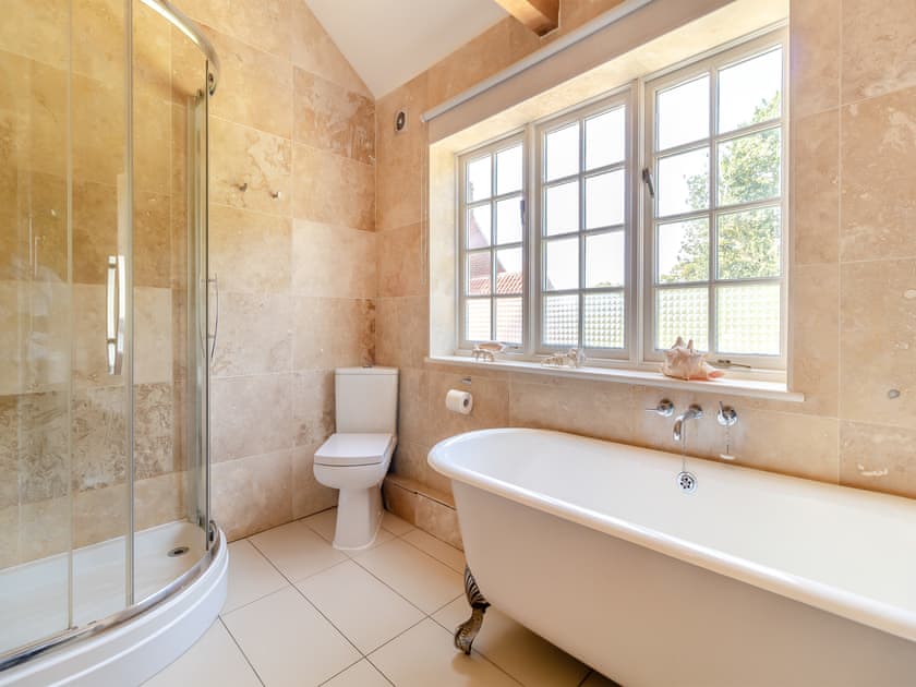 Bathroom | Lavender Cottage, Wells-next-the-Sea