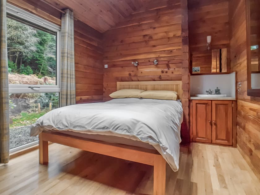 Double bedroom | Ard Darach Lodge, Dunoon