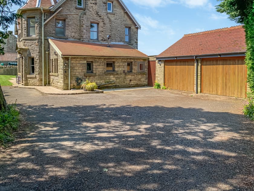 Driveway | Eversfield, Goathland, near Whitby