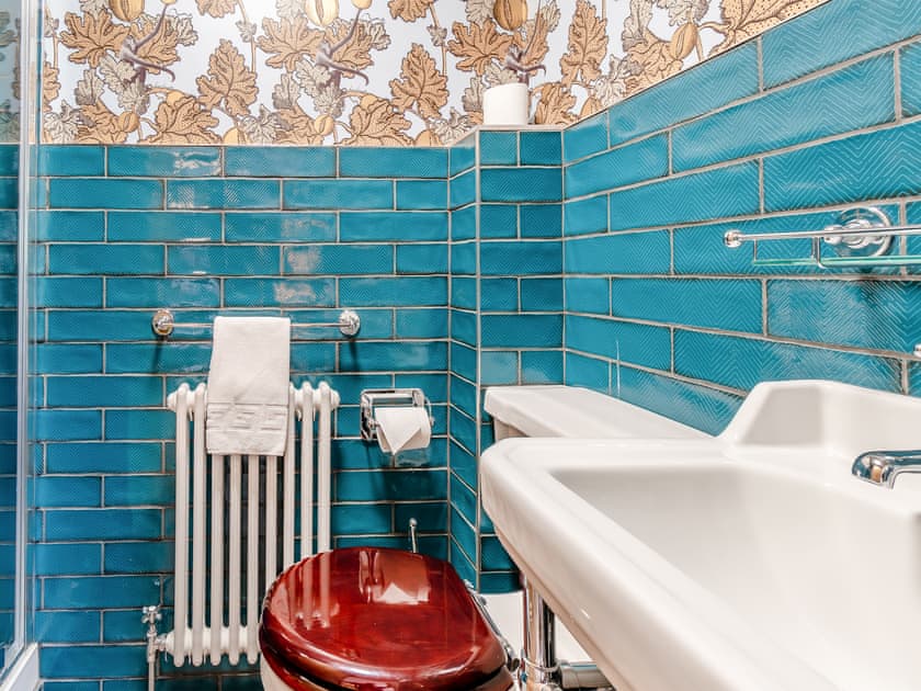 Bathroom | Crown Gardens, Rosedale Abbey