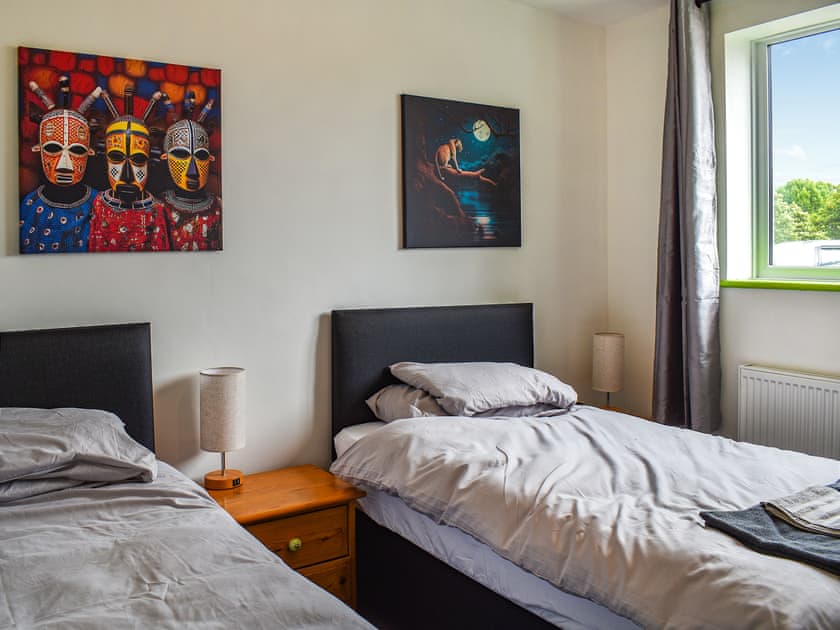Twin bedroom | 66 Fish, Rye