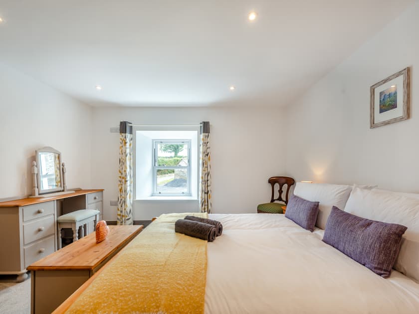 King bedroom | Park Clement, Bwlch y Groes