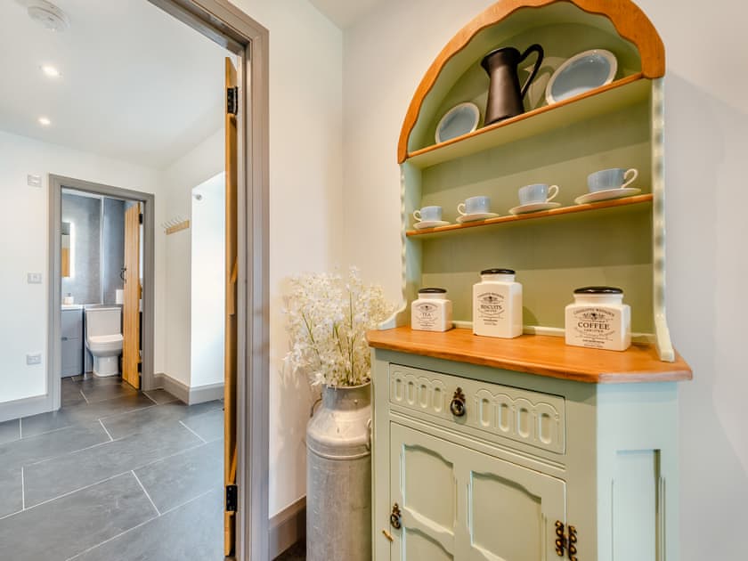 Interior | Park Clement, Bwlch y Groes