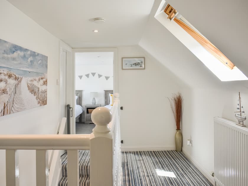 Landing | Jock McMuffin Cottage, Portknockie