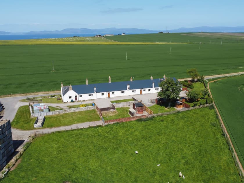 Exterior | Grieve’s Cottage, Portmahomack, near Tain