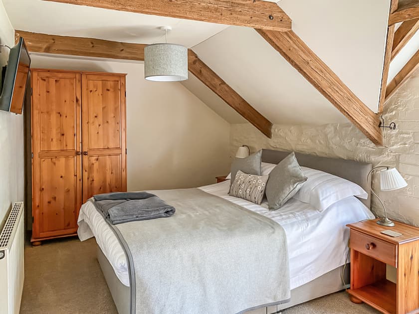 Double bedroom | Haybarn, Fowey