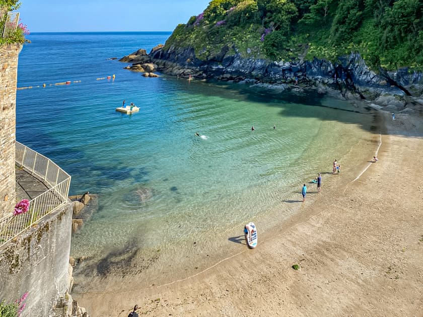 Surrounding area | Haybarn, Fowey