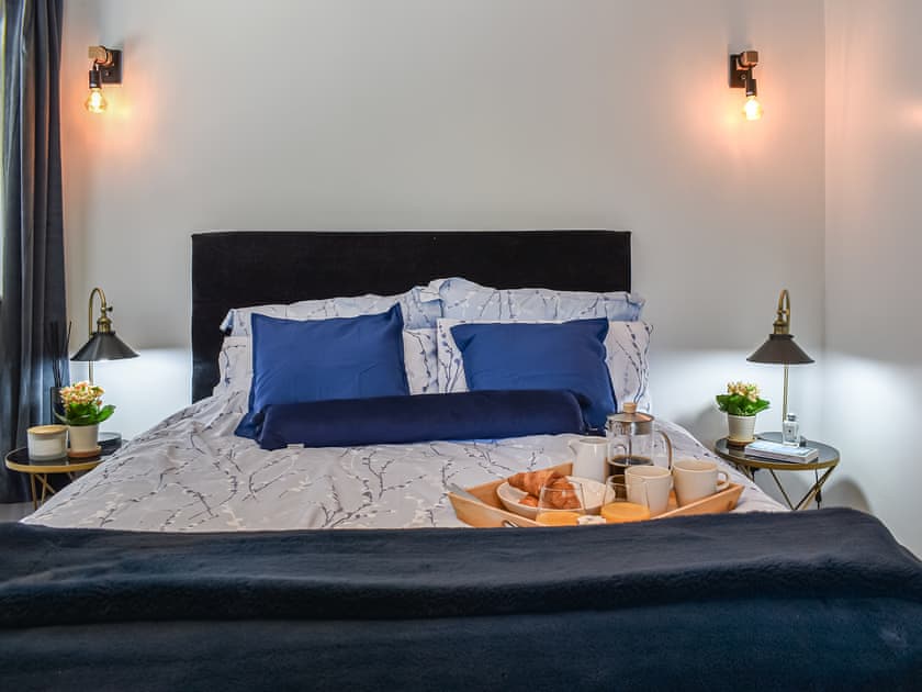 Double bedroom | The Annexe @ The Roost, Frogham, near Fordingbridge