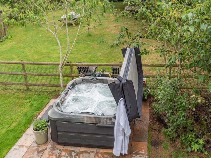 Hot tub | Dower House Lodge, Ludlow