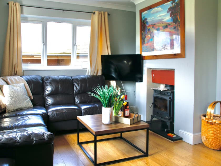 Living room | Willow Cottage - Broad View Farm, Blacknest, near Alton