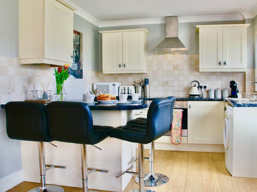 Kitchen | Willow Cottage - Broad View Farm, Blacknest, near Alton