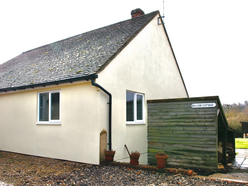 Exterior | Willow Cottage - Broad View Farm, Blacknest, near Alton
