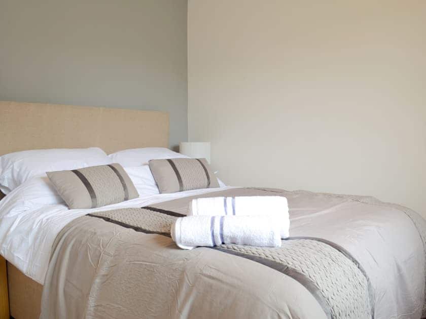 Double bedroom | Cedar Lodge - Broad View Farm, Blacknest, near Alton