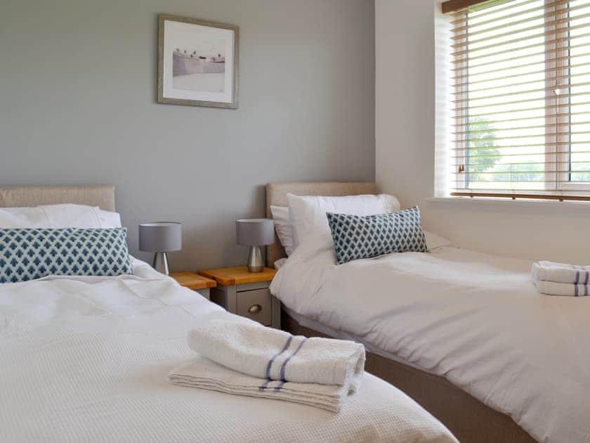 Twin bedroom | Cedar Lodge - Broad View Farm, Blacknest, near Alton
