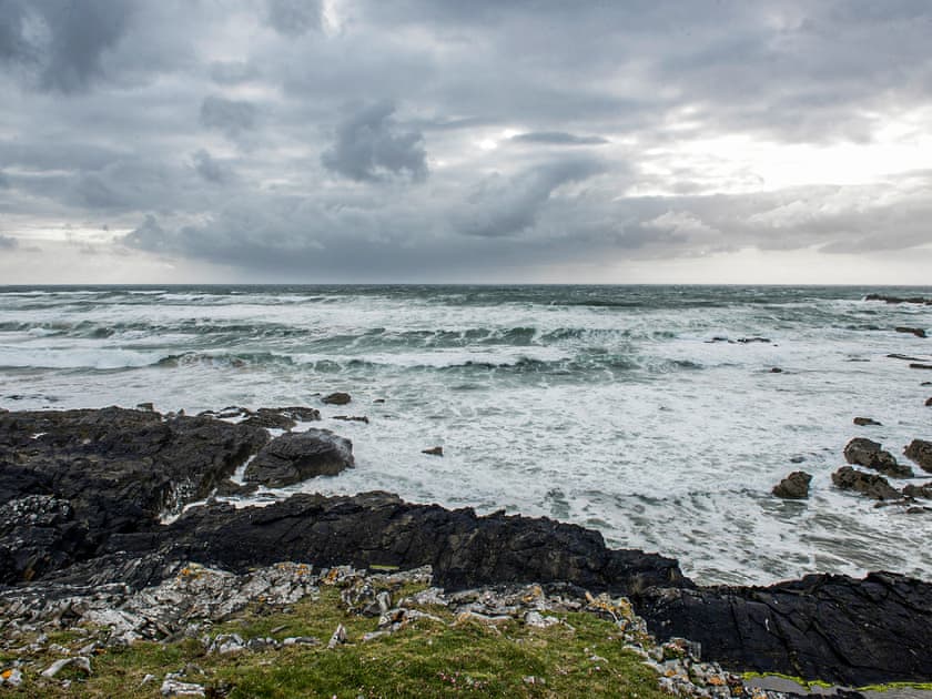 Surrounding area | Two Seas Hebrides, Eoropie, Isle of Lewis