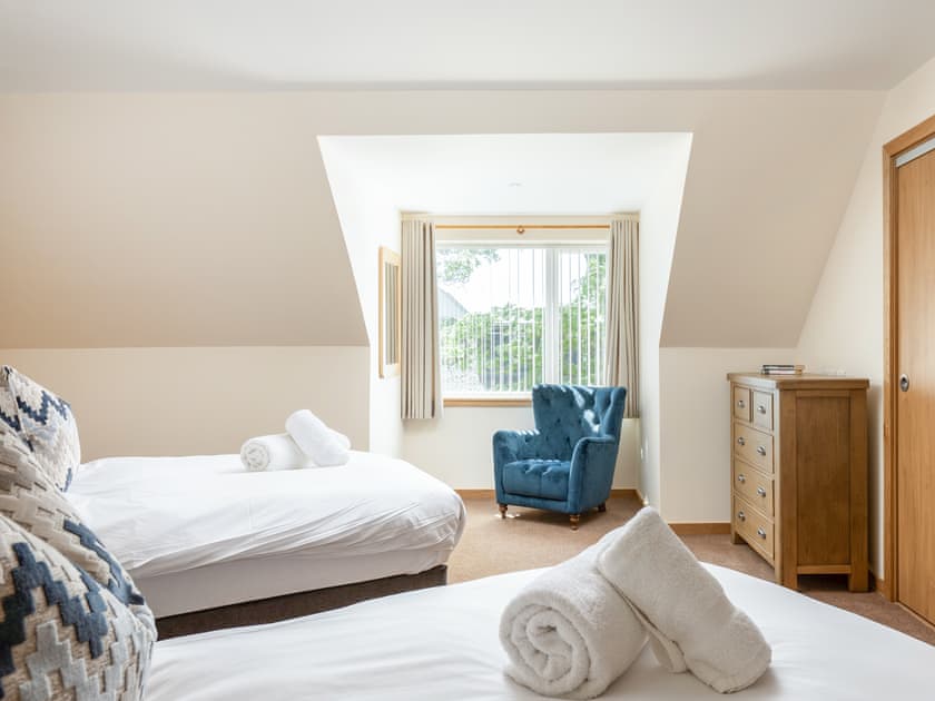 Twin bedroom | Emsdorf Lodge - Homelands, Lundin Links