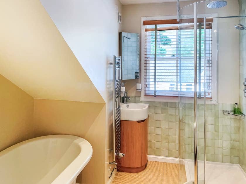 Bathroom | The Old Manse - Glen Clova Getaways, Glenclova, near Kirriemuir