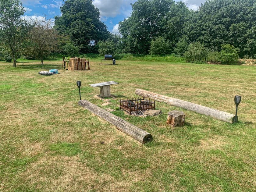 Garden | Holly’s Hidden Hideaway - Lower Farm Lodges, Chart Sutton, near Maidstone