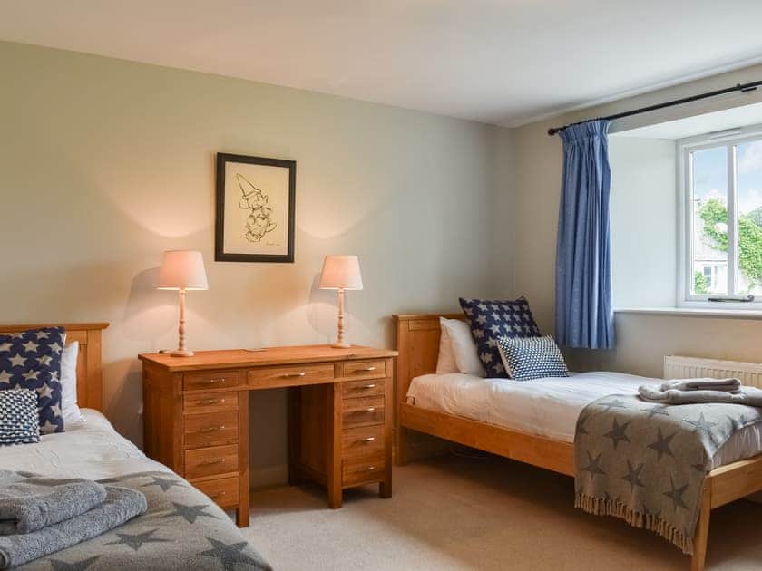Twin bedroom | Hoopers End, Sedgwick, near Kendal