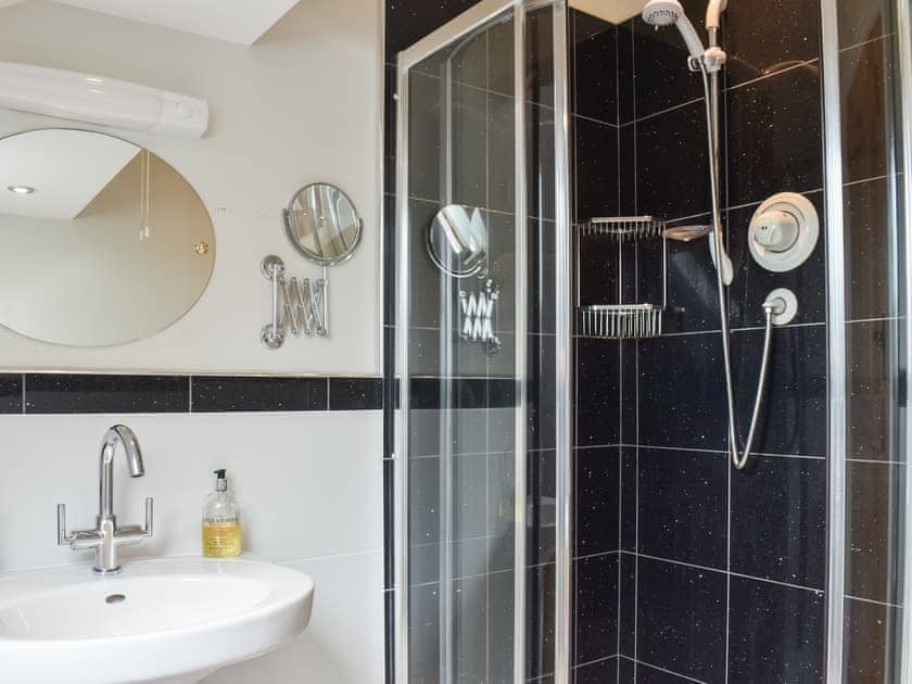 Bathroom | Hoopers End, Sedgwick, near Kendal