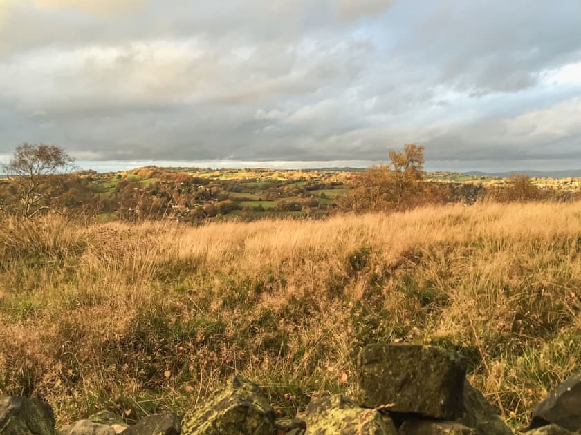 Surrounding area | Sun Valley-Tranquillity - Sun Valley, Stockton Brook, near Leek