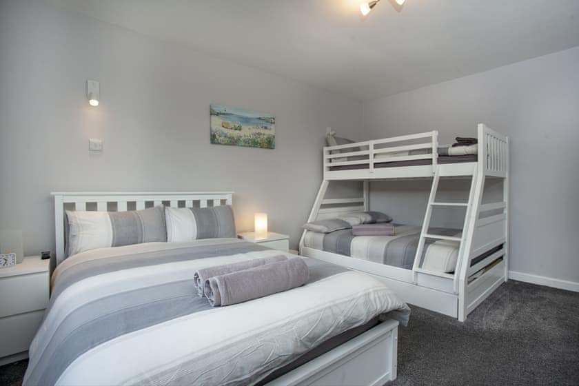 Bedroom | Garden Apartment - New Esplanade Court, Paignton