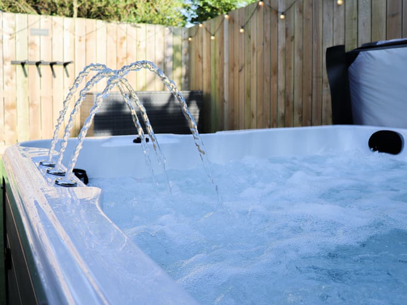 Hot tub | Huckleberry, Newquay