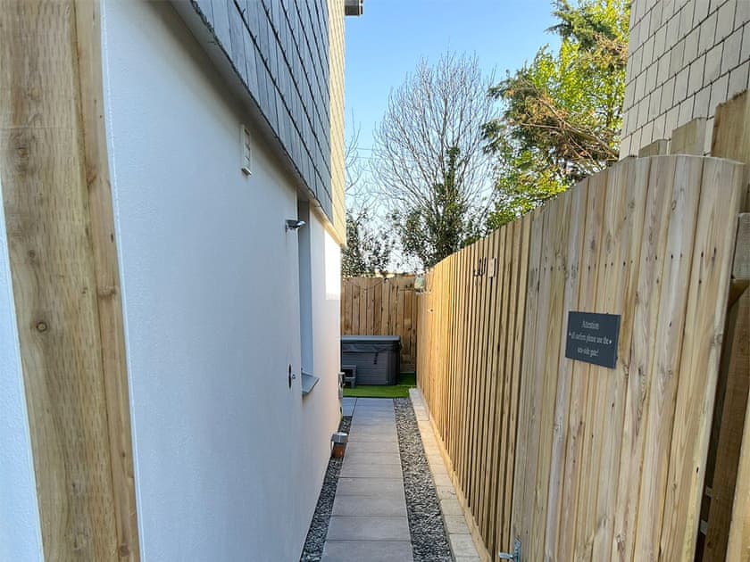 Exterior | Huckleberry, Newquay