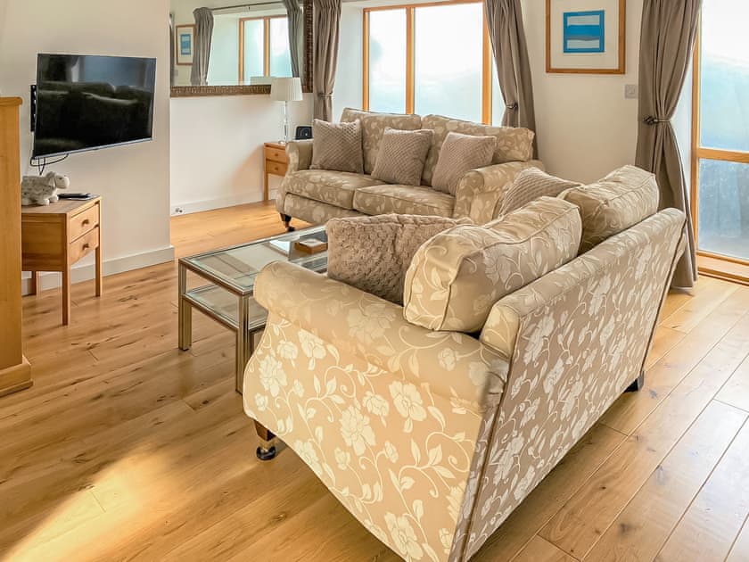 Cambrian Holidays Saddler’s Hall (ref UK41350) in Ponterwyd, near