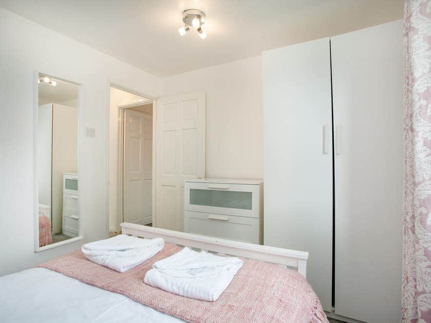 Double bedroom | Number 13, St Ann’s Chapel, near Callington