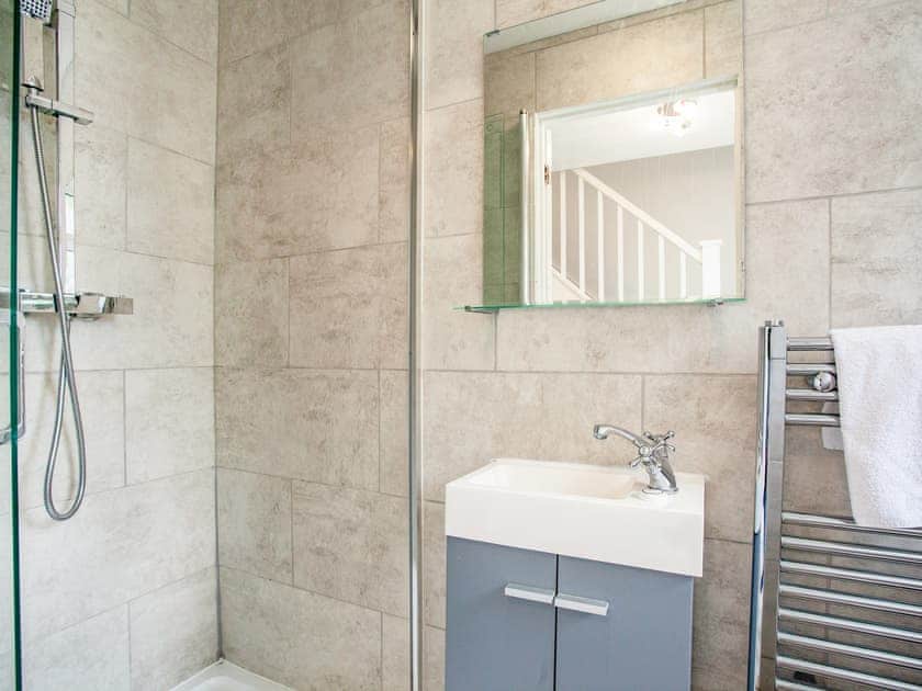 Shower room | Number 13, St Ann’s Chapel, near Callington