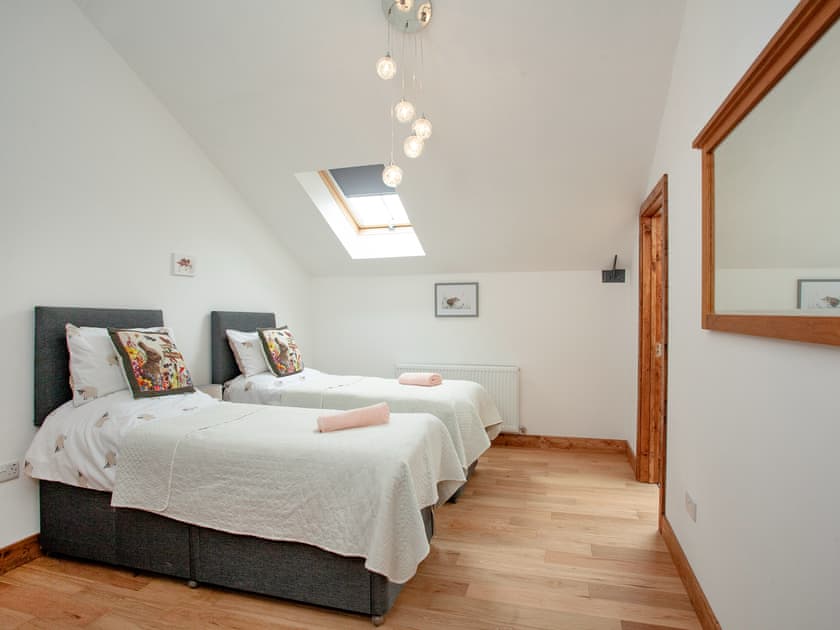 Twin bedroom | Hog End - Old Highwood, Dunkeswell