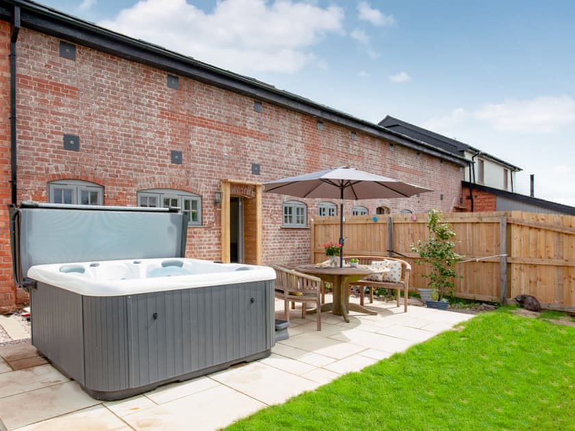 Outdoor area | Hog End - Old Highwood, Dunkeswell